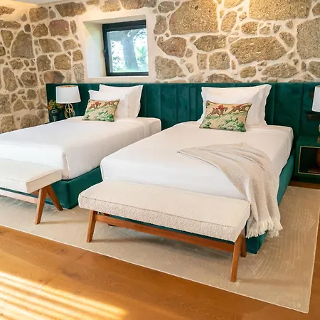 Quinta De Silvalde Hotel *